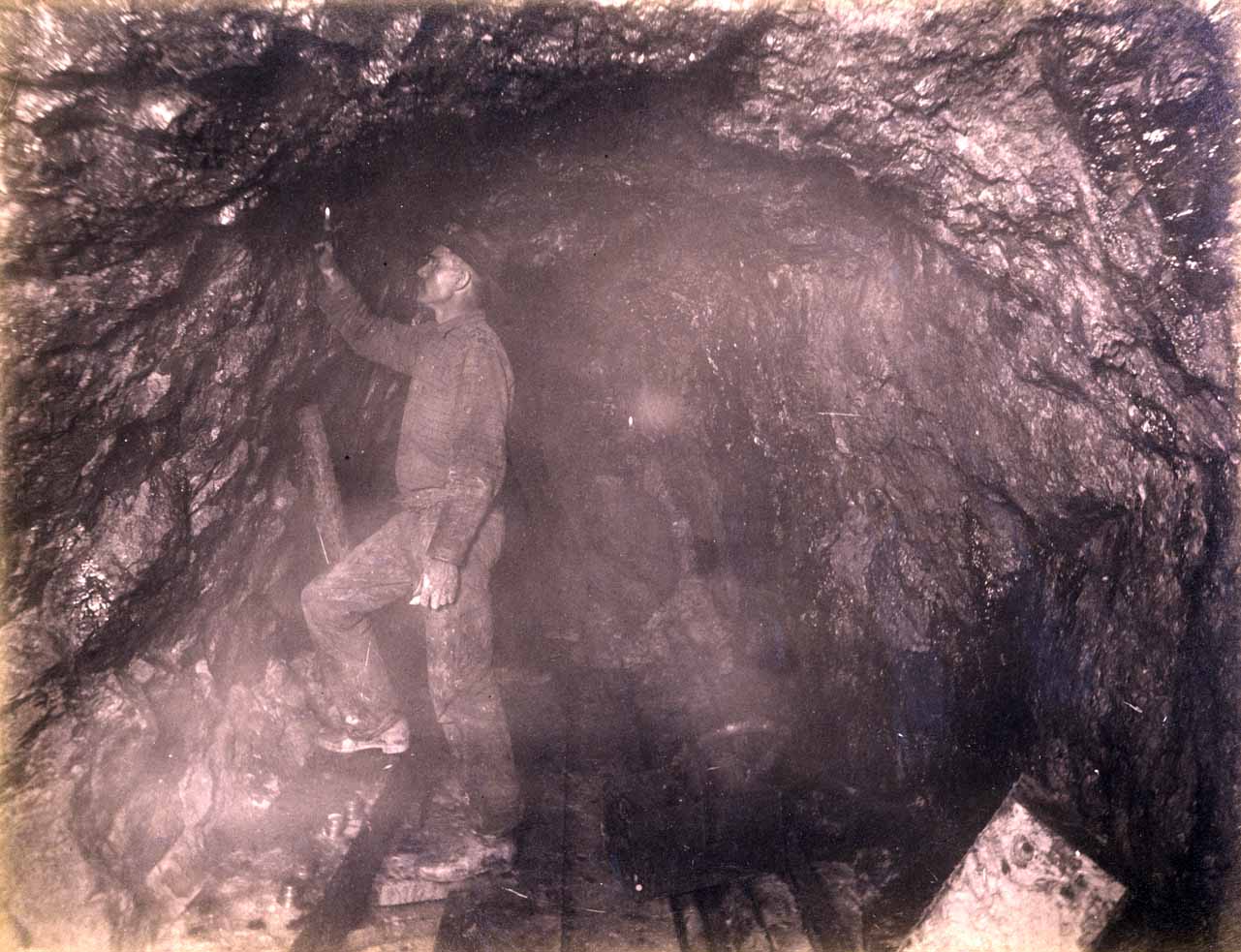 Anaconda Mine 1000 ft. level West [no. 1169]