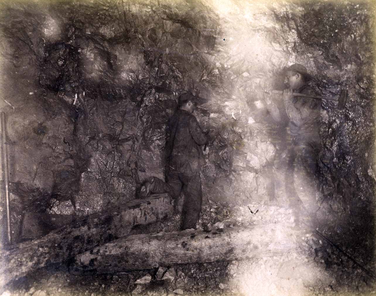 St. Lawrence Mine 800 ft. level West [no. 1179]