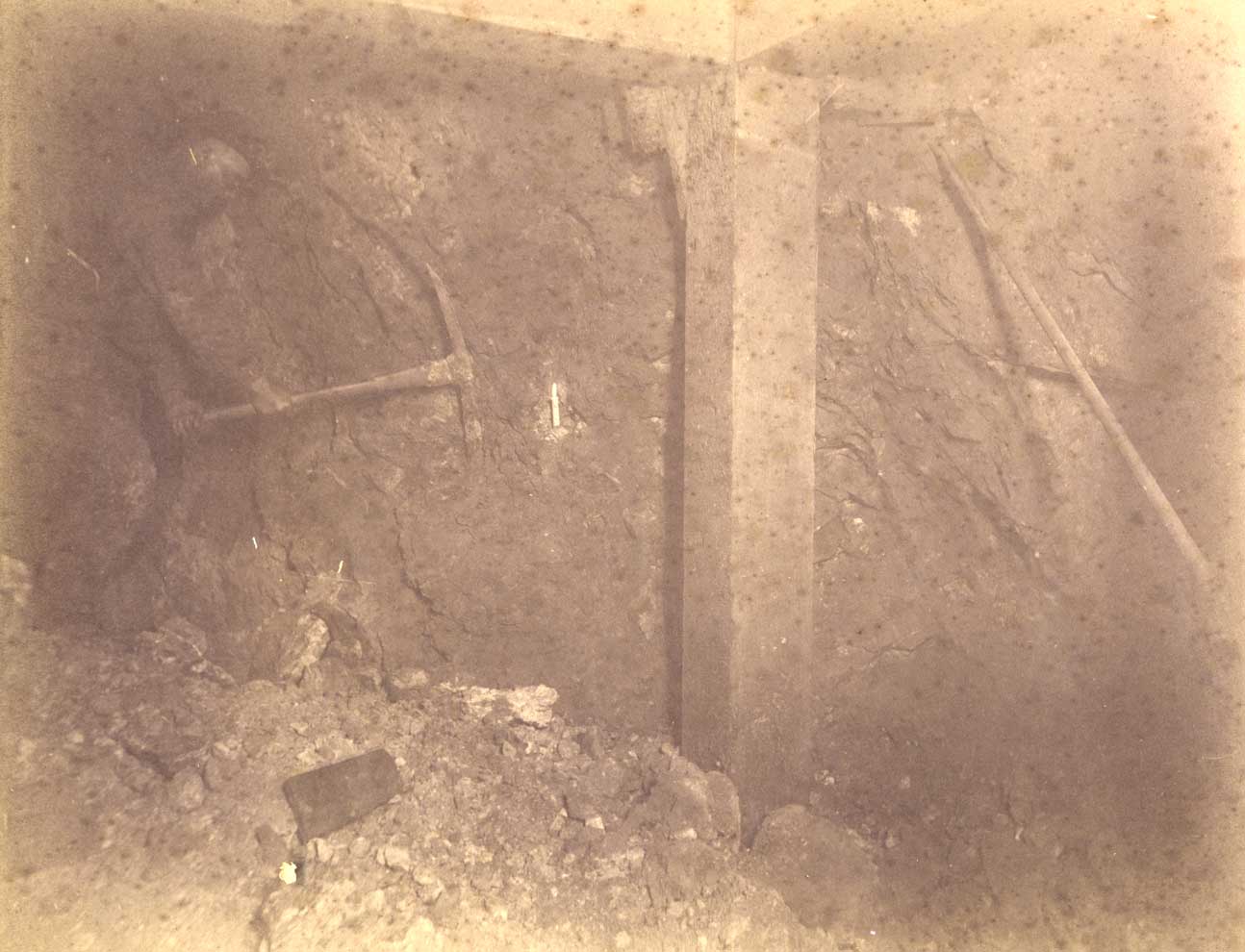 Mountain Consolidated Mine 400 ft. level East [no. 1238]